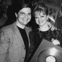 Cindy Wilson husband Keith Bennet Cindy Wilson husband Keith Bennet