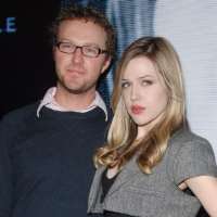 Majandra Delfino husband Devon Gummersall Majandra Delfino husband Devon Gummersall