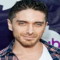 Margo Harshman boyfriend Josh Keaton Margo Harshman boyfriend Josh Keaton