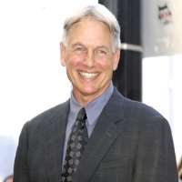 Karen Carpenter boyfriend Mark Harmon
