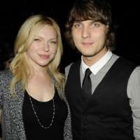 Scott Michael Foster girlfriend Laura Prepon Scott Michael Foster girlfriend Laura Prepon