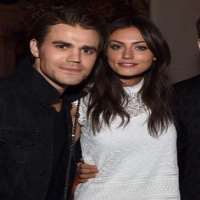 Phoebe Tonkin boyfriend Paul Wesley