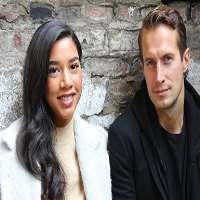 Hannah Bronfman Birthday, Real Name, Age, Weight, Height, Family, Facts ...