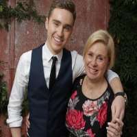 Harrison Craig Mother Janine Cochrane Harrison Craig Mother Janine Cochrane