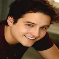 Debby Ryan boyfriend Sean Marquette (Rumor)