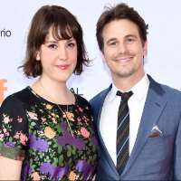 Jason Ritter girlfriend Melanie Lynskey