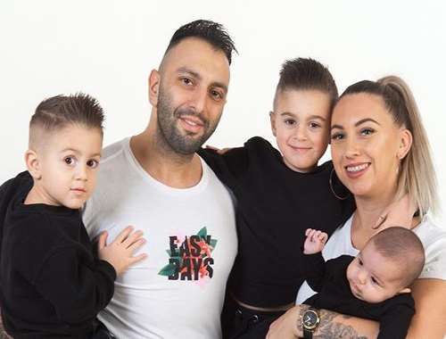 Esra Lakap Family