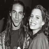 Ione Skye boyfriend Anthony Kiedis Ione Skye boyfriend Anthony Kiedis
