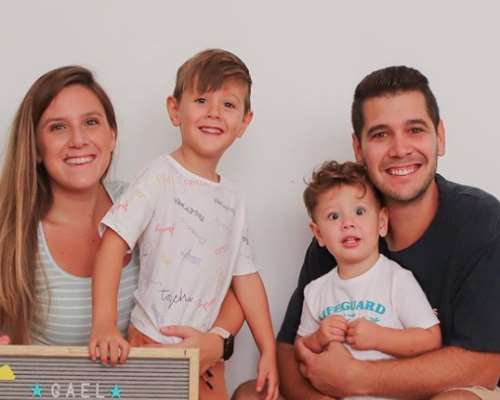 Noelia Happy Ohana Family