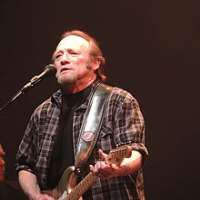 Jess Walton boyfriend Stephen Stills