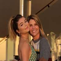 Olivia Jade Mother Lori Loughlin Olivia Jade Mother Lori Loughlin