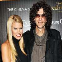 Howard Stern wife Beth Ostrosky Stern