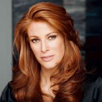 Howard Stern girlfriend Angie Everhart