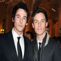 Eddie Redmayne brother Thomas Redmayne