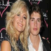 Gregg Sulkin girlfriend Pixie Lott