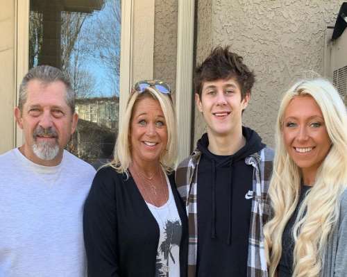 Amanda Johansen Family