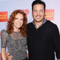 Robyn Lively husband Bart Johnson