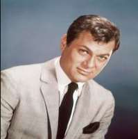 Mamie Van Doren boyfriend Tony Curtis Mamie Van Doren boyfriend Tony Curtis