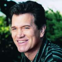 Minnie Driver boyfriend Chris Isaak Minnie Driver boyfriend Chris Isaak