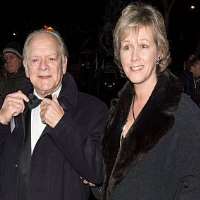 David Jason Birthday, Real Name, Age, Weight, Height, Family, Facts ...