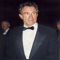 Cher boyfriend Warren Beatty
