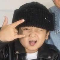 Tina Le son Jonathan Le