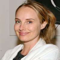 Mackenzie Phillips sister Chynna Phillips (Half Sister)