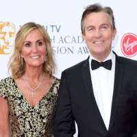 bradley walsh wife donna derby weight age birthday height real name notednames affairs bio