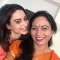 Soundarya Sharma Mother Usha Sharma