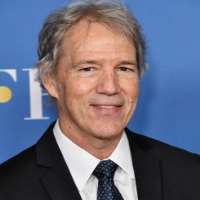 Gina Gershon boyfriend David E. Kelley