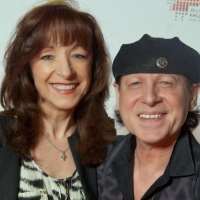 Klaus Meine wife Gabi Meine