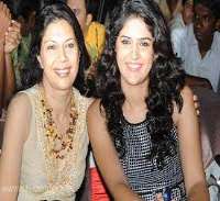 Deeksha Seth Mother Latha Mani