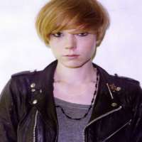 St. Vincent boyfriend Lissy Trullie