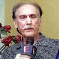 Javeria Abbasi Father Zubair Abbasi