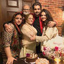 Zara Noor Abbas Family