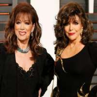 Joan Collins sister Jackie Collins Joan Collins sister Jackie Collins