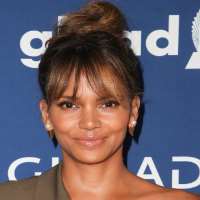 Michael Ealy girlfriend Halle Berry Michael Ealy girlfriend Halle Berry