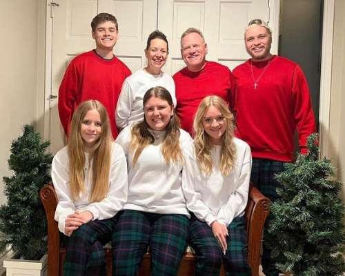 Larry Joe Campbell Family