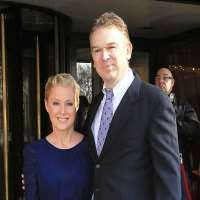 Phoebe Dynevor Father Tim Dynevor