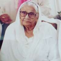 Seema Pahwa Mother Saroj Bhargava Seema Pahwa Mother Saroj Bhargava