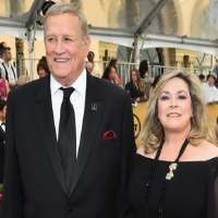 Ken Howard wife Linda Fetters Howard Ken Howard wife Linda Fetters Howard
