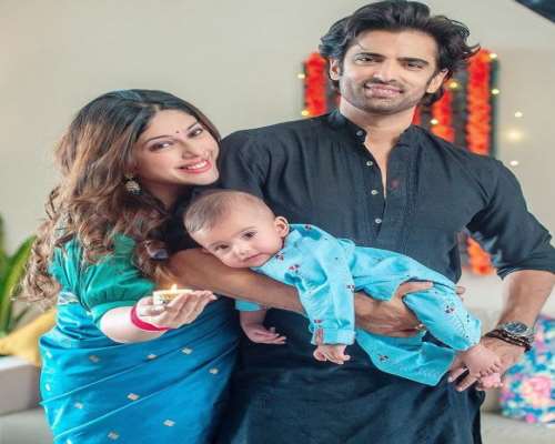 Mohit Malik Family