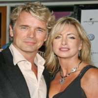 John Schneider wife Elly Castle