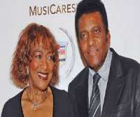 Charley Pride Birthday, Real Name, Age, Weight, Height, Family, Facts ...