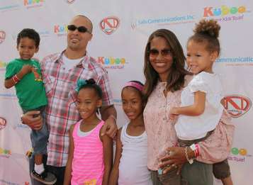 Coby Bell Family