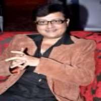 Shriya Pilgaonkar Father Sachin Pilgaonkar