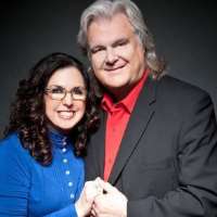 ricky skaggs sharon wife weight age birthday height real name notednames bio 1981