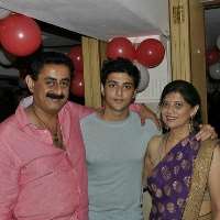 Kinshuk Vaidya Mother Medha Vaidya Kinshuk Vaidya Mother Medha Vaidya