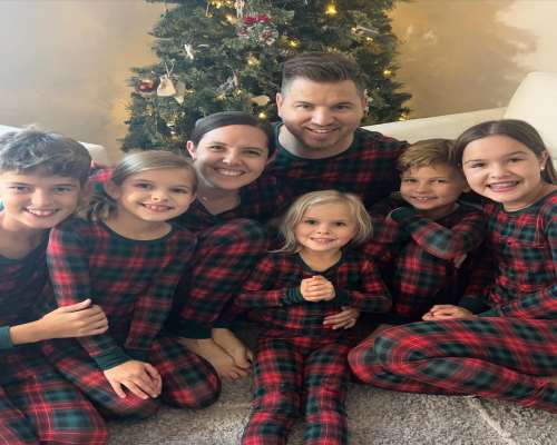 Laura Johnston Family