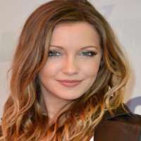Topher Grace girlfriend Katie Cassidy